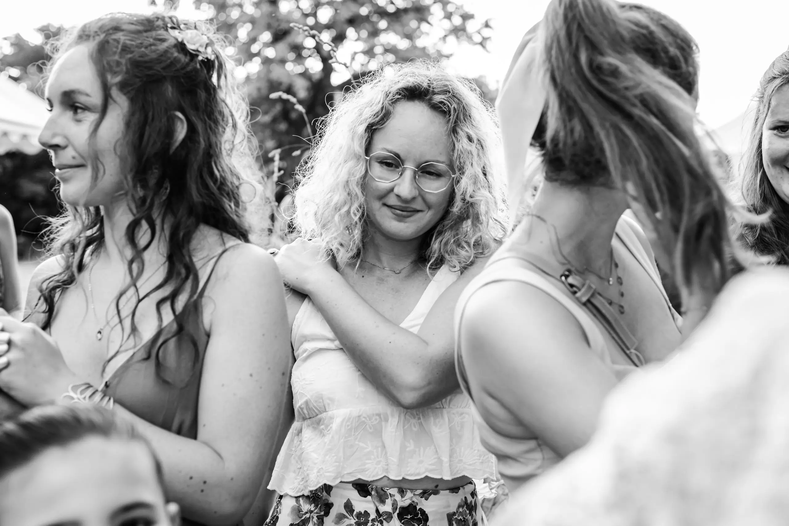 mariage-niort-aquitaine-cocktail-invités-noir-blanc