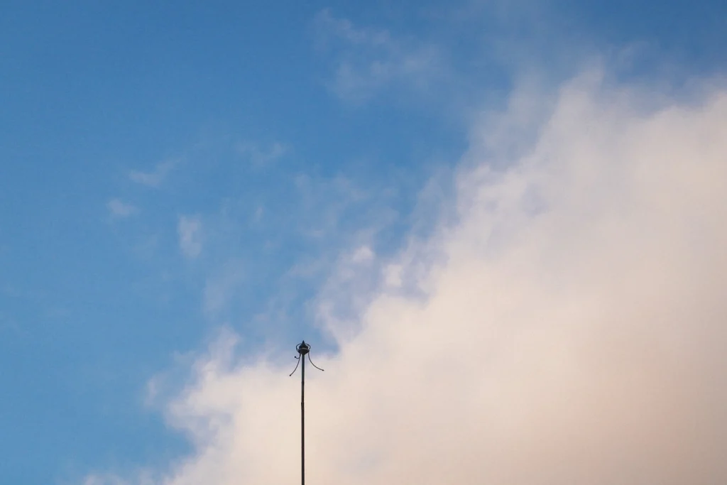 Ciel bleu et nuageux dans les Landes