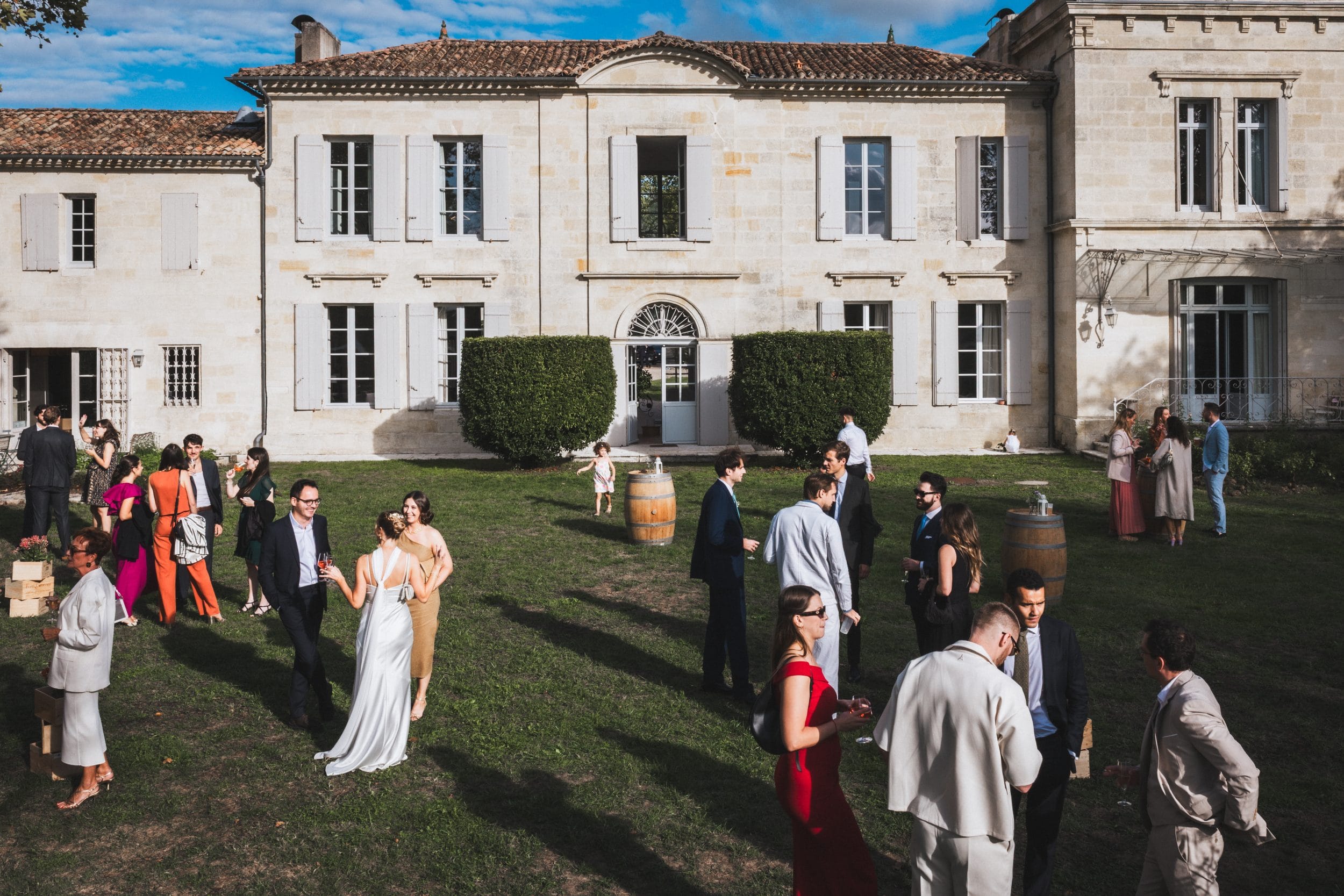 Vue d'ensemble du château Larteau et de l'espace cocktail
