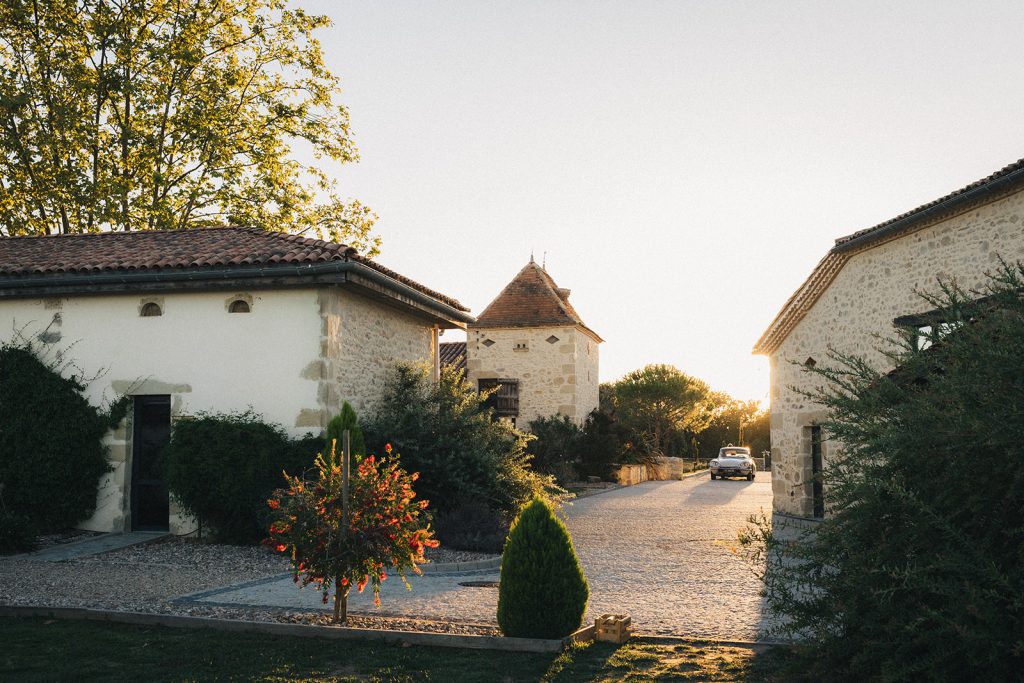Coucher de soleil sur le domaine Le Herre en Gironde